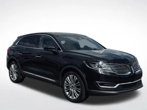More photos of 2018 Lincoln MKX Reserve at Zeigler BMW of Kalamazoo, MI