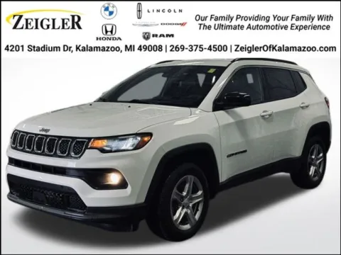 White 2023 Jeep Compass Latitude for sale in Kalamazoo, MI