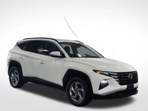 More photos of 2023 Hyundai Tucson SEL at Zeigler BMW of Kalamazoo, MI