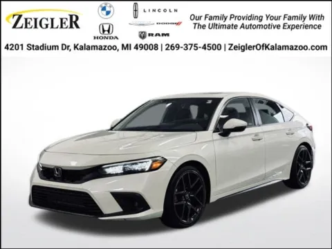 White 2023 Honda Civic Sport Touring for sale in Kalamazoo, MI