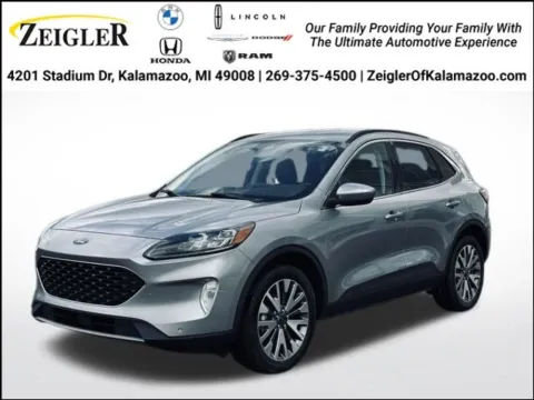 Silver 2022 Ford Escape Hybrid Titanium for sale in Kalamazoo, MI