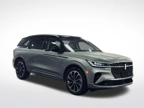 More photos of 2024 Lincoln Nautilus Reserve at Zeigler BMW of Kalamazoo, MI