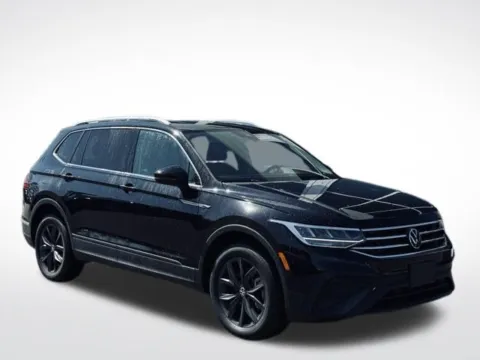 More photos of 2023 Volkswagen Tiguan 2.0T SE at Zeigler BMW of Kalamazoo, MI