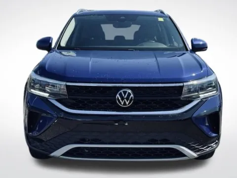 Photos of 2023 Volkswagen Taos 1.5T SE for sale in Kalamazoo, MI at Zeigler BMW of Kalamazoo