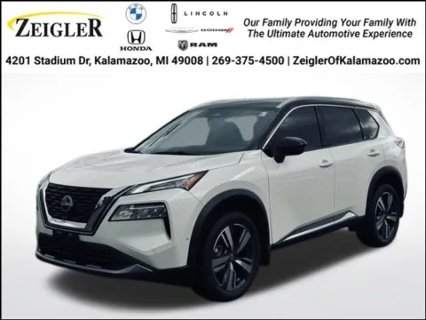 White 2023 Nissan Rogue SL for sale in Kalamazoo, MI