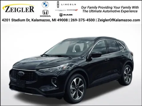 Black 2023 Ford Escape Hybrid Platinum for sale in Kalamazoo, MI