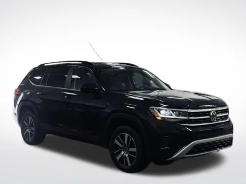 More photos of 2022 Volkswagen Atlas 2.0T SE at Zeigler BMW of Kalamazoo, MI