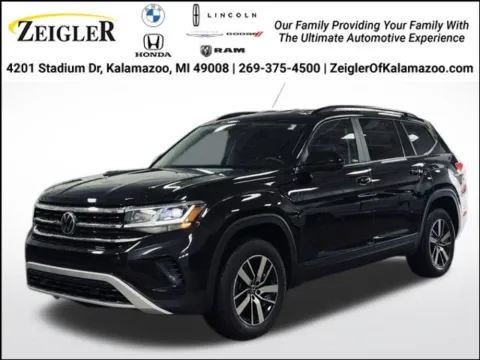 Black 2022 Volkswagen Atlas 2.0T SE for sale in Kalamazoo, MI