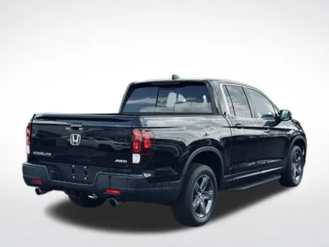 More photos of 2023 Honda Ridgeline RTL at Zeigler BMW of Kalamazoo, MI