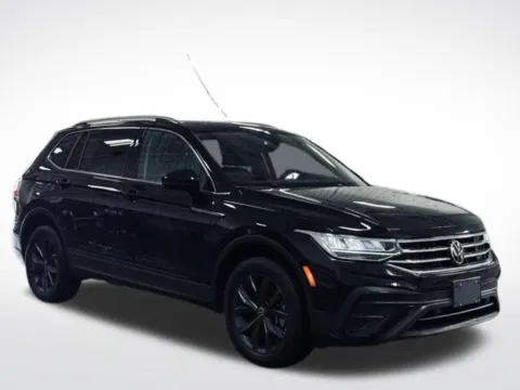 More photos of 2022 Volkswagen Tiguan 2.0T SE at Zeigler BMW of Kalamazoo, MI