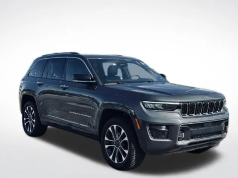 More photos of 2022 Jeep Grand Cherokee Overland at Zeigler BMW of Kalamazoo, MI