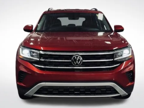 Photos of 2022 Volkswagen Atlas 3.6L V6 SE w/Technology for sale in Kalamazoo, MI at Zeigler BMW of Kalamazoo