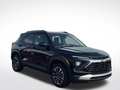 More photos of 2025 Chevrolet TrailBlazer LT at Zeigler BMW of Kalamazoo, MI