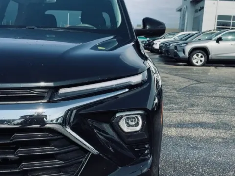 Another view of 2025 Chevrolet TrailBlazer LT for sale in Kalamazoo, MI at Zeigler BMW of Kalamazoo