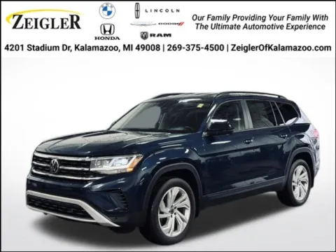 Blue 2022 Volkswagen Atlas 3.6L V6 SE w/Technology for sale in Kalamazoo, MI