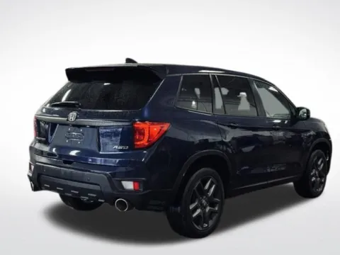 More photos of 2022 Honda Passport EX-L at Zeigler BMW of Kalamazoo, MI