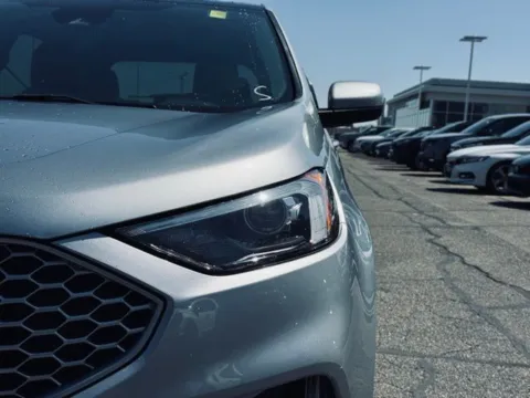 Another view of 2024 Ford Edge SEL for sale in Kalamazoo, MI at Zeigler BMW of Kalamazoo