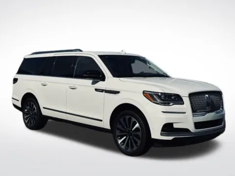More photos of 2024 Lincoln Navigator L Reserve at Zeigler BMW of Kalamazoo, MI