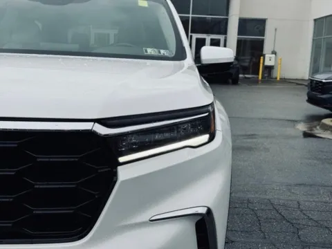 Another view of 2024 Honda Pilot Touring for sale in Kalamazoo, MI at Zeigler BMW of Kalamazoo