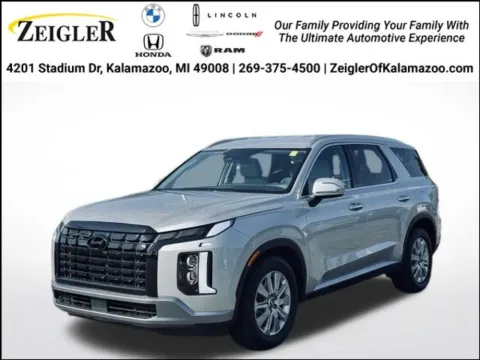 Silver 2025 Hyundai Palisade SEL for sale in Kalamazoo, MI