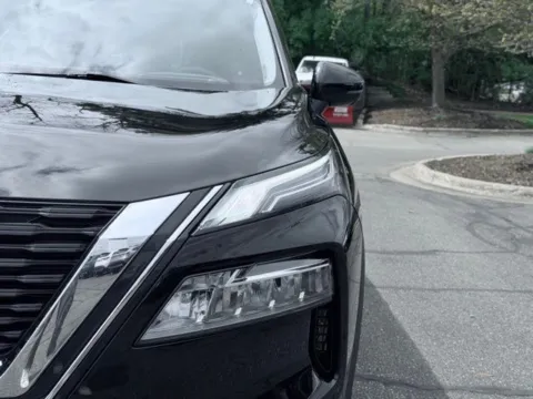 Another view of 2023 Nissan Rogue Platinum for sale in Kalamazoo, MI at Zeigler BMW of Kalamazoo