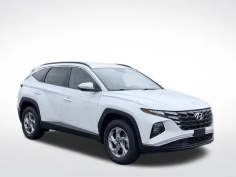 More photos of 2023 Hyundai Tucson SEL at Zeigler BMW of Kalamazoo, MI