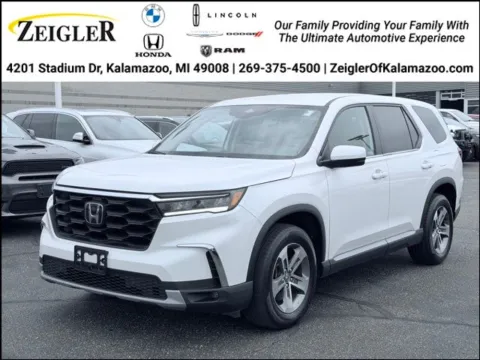 Black 2023 Honda Pilot EX-L for sale in Kalamazoo, MI