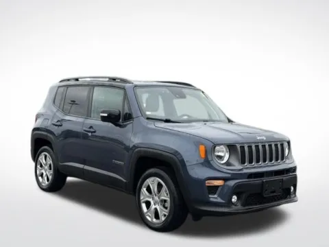 More photos of 2022 Jeep Renegade Limited at Zeigler BMW of Kalamazoo, MI