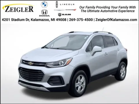Silver 2019 Chevrolet Trax LT for sale in Kalamazoo, MI