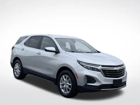 More photos of 2022 Chevrolet Equinox LT at Zeigler BMW of Kalamazoo, MI