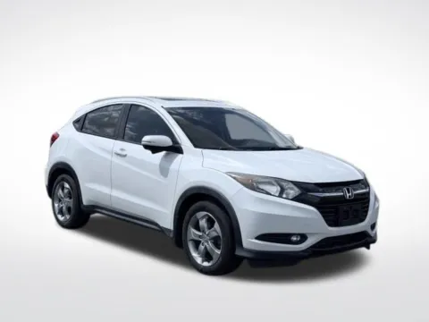 More photos of 2017 Honda HR-V EX-L at Zeigler BMW of Kalamazoo, MI