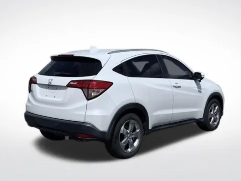 More photos of 2017 Honda HR-V EX-L at Zeigler BMW of Kalamazoo, MI