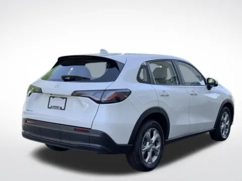 More photos of 2025 Honda HR-V LX at Zeigler BMW of Kalamazoo, MI