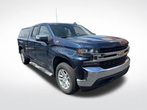 More photos of 2020 Chevrolet Silverado 1500 LT at Zeigler BMW of Kalamazoo, MI