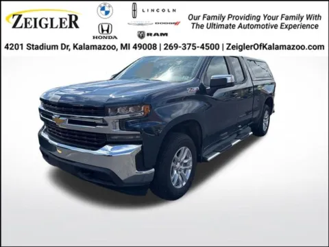 Blue 2020 Chevrolet Silverado 1500 LT for sale in Kalamazoo, MI