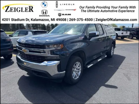 Blue 2020 Chevrolet Silverado 1500 LT for sale in Kalamazoo, MI