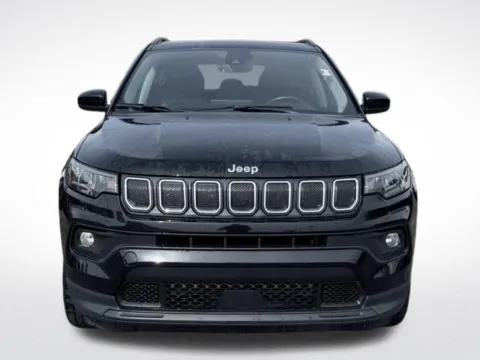 Photos of 2022 Jeep Compass Latitude for sale in Kalamazoo, MI at Zeigler BMW of Kalamazoo