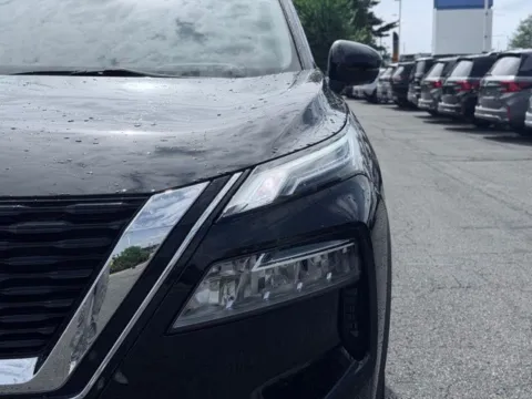 Another view of 2023 Nissan Rogue Platinum for sale in Kalamazoo, MI at Zeigler BMW of Kalamazoo
