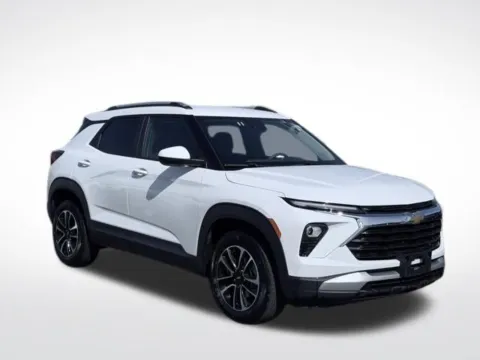 More photos of 2025 Chevrolet TrailBlazer LT at Zeigler BMW of Kalamazoo, MI