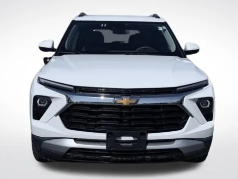 Photos of 2025 Chevrolet TrailBlazer LT for sale in Kalamazoo, MI at Zeigler BMW of Kalamazoo