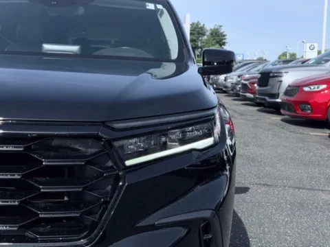 Another view of 2024 Honda Pilot Elite for sale in Kalamazoo, MI at Zeigler BMW of Kalamazoo