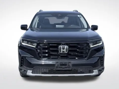 Photos of 2024 Honda Pilot Elite for sale in Kalamazoo, MI at Zeigler BMW of Kalamazoo