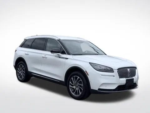 More photos of 2022 Lincoln Corsair Standard at Zeigler BMW of Kalamazoo, MI
