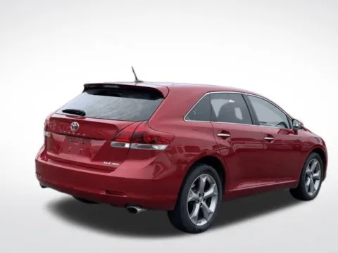Another view of 2015 Toyota Venza XLE for sale in Kalamazoo, MI at Zeigler BMW of Kalamazoo