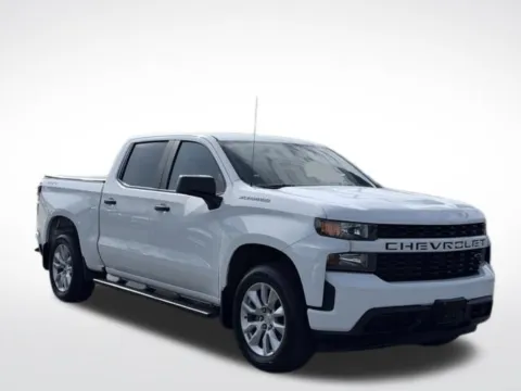 More photos of 2020 Chevrolet Silverado 1500 Custom at Zeigler BMW of Kalamazoo, MI
