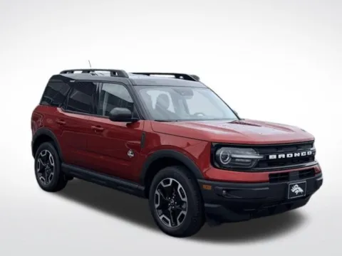More photos of 2024 Ford Bronco Sport Outer Banks at Zeigler BMW of Kalamazoo, MI