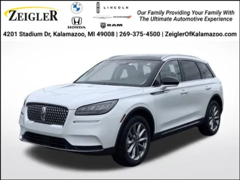 White 2022 Lincoln Corsair Standard for sale in Kalamazoo, MI