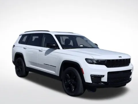 More photos of 2023 Jeep Grand Cherokee L Limited at Zeigler BMW of Kalamazoo, MI