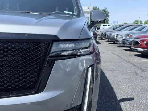 Another view of 2022 Cadillac Escalade ESV Sport Platinum for sale in Kalamazoo, MI at Zeigler BMW of Kalamazoo