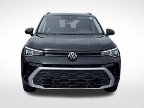 Photos of 2025 Volkswagen Taos 1.5T SE for sale in Kalamazoo, MI at Zeigler BMW of Kalamazoo